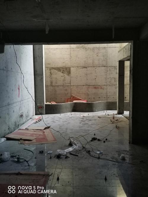 港彩二四六天天好资料和一地下室惊现大鱼池与地下室 鱼池